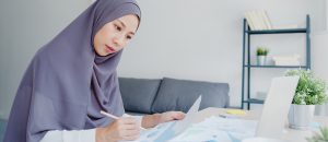 5 List Indeks Saham Syariah: Pengertian dan Cara Transaksinya