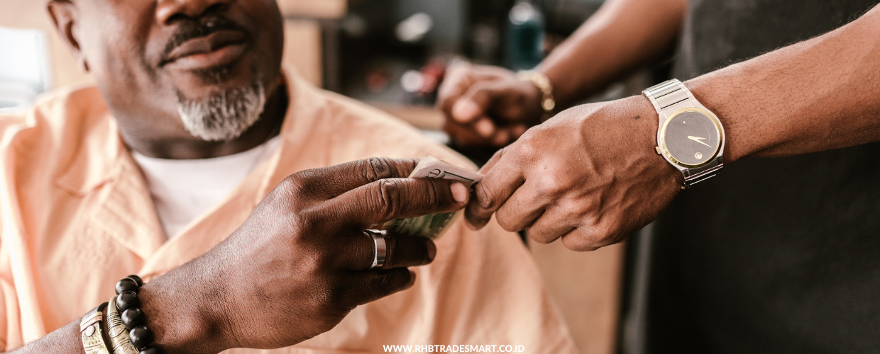 man-handing-money